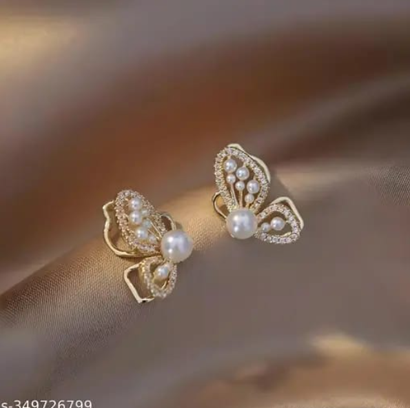 Pearl butterfly elegance
