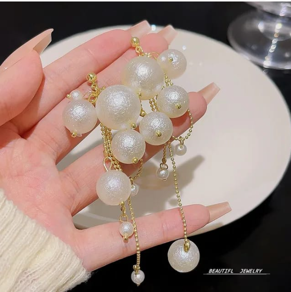 Korean pearlball earrings