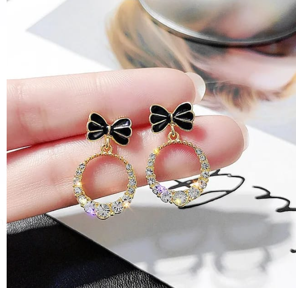 Minimal bow crystal earrings