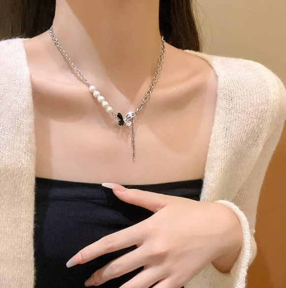 Stainless steel butterfly necklace